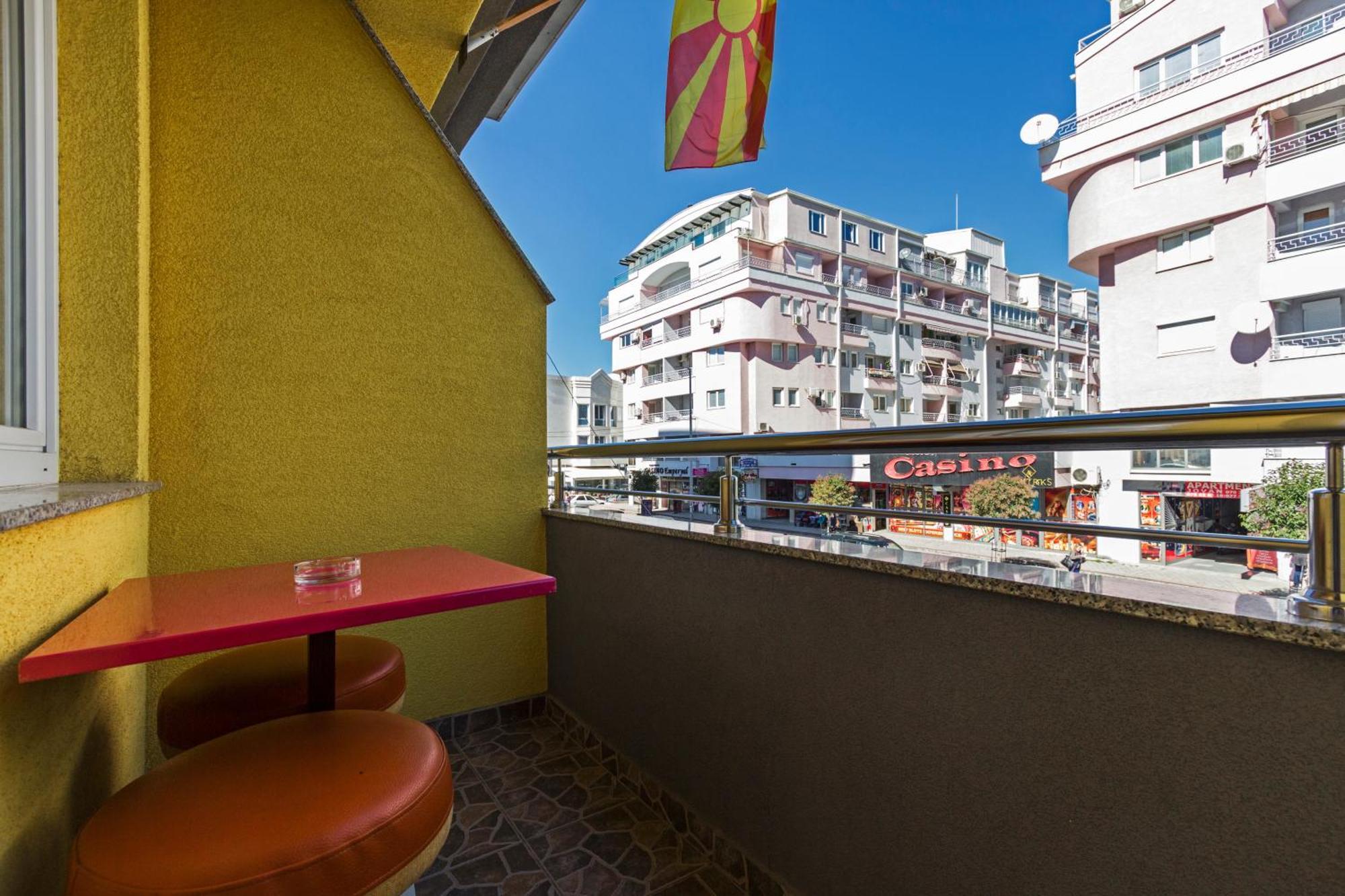 Dj Apartments Plus Охрид Экстерьер фото